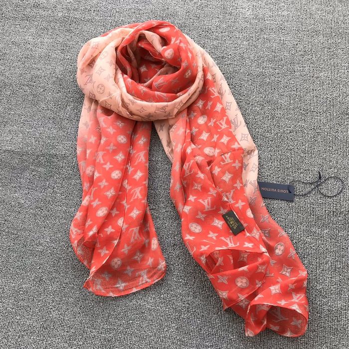 Louis Vuitton Scarf LVS00166